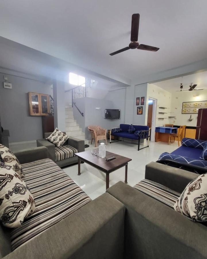 The Perfect Stays- Lal Mahal Villa With Disco Pool Lonavala Εξωτερικό φωτογραφία
